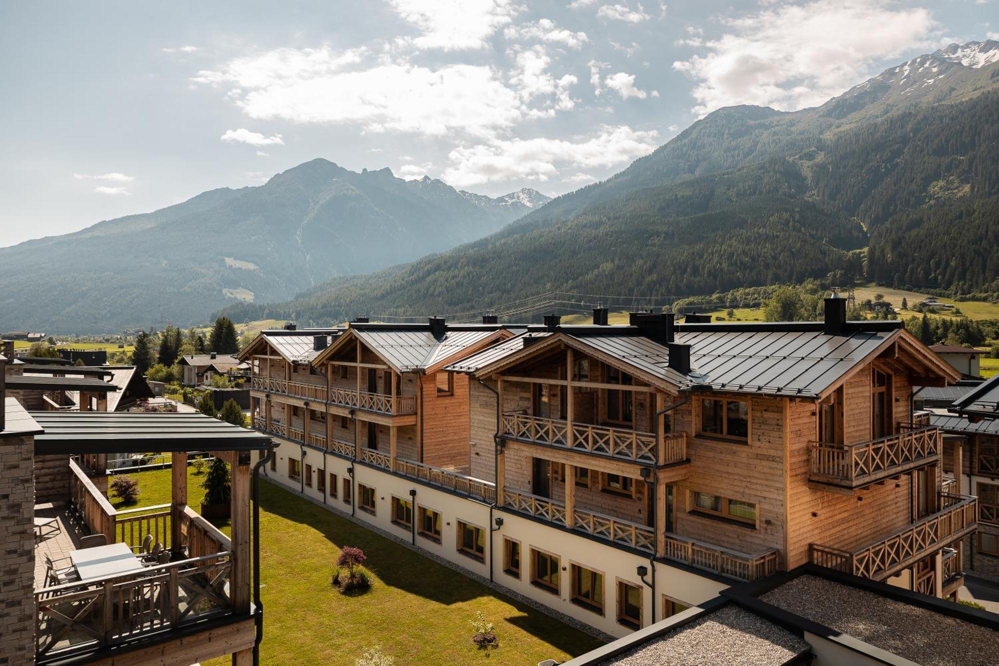 Wildkogel Resorts - Das Neukirchen Neukirchen am Grossvenediger Exterior photo